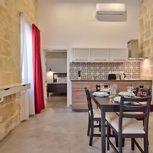 Vallettastay Old 3 Valletta